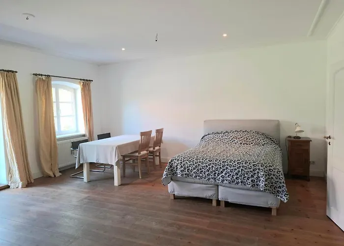 アパート Farm-chalets Park Renzow